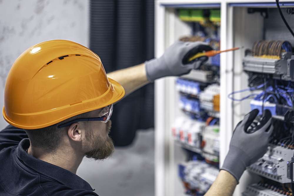 schimbare siguranta electrica